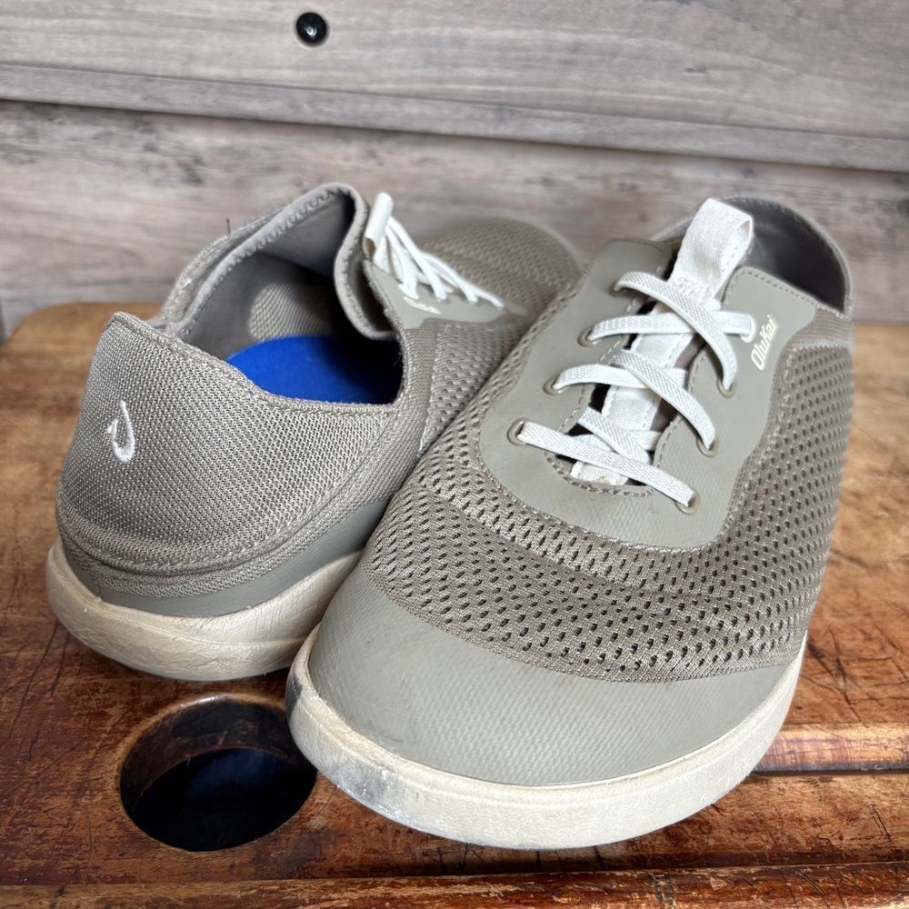 OluKai Moku Pae men's sz 11 preworn gray shoes valsole inserts
